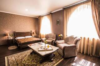 Отель Shah Palace Hotel Бишкек Улучшенный двухместный номер с 1 кроватью-2
