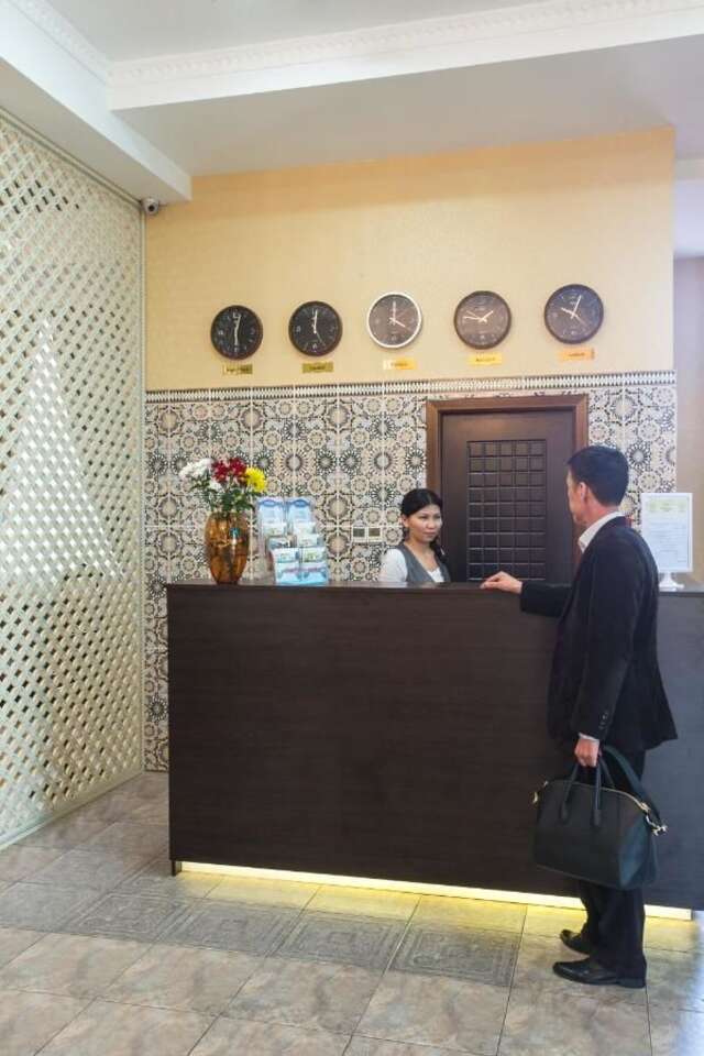 Отель Shah Palace Hotel Бишкек-4